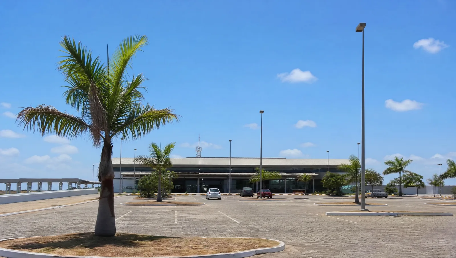 Top 5 estacionamentos baratos no aeroporto de Teresina