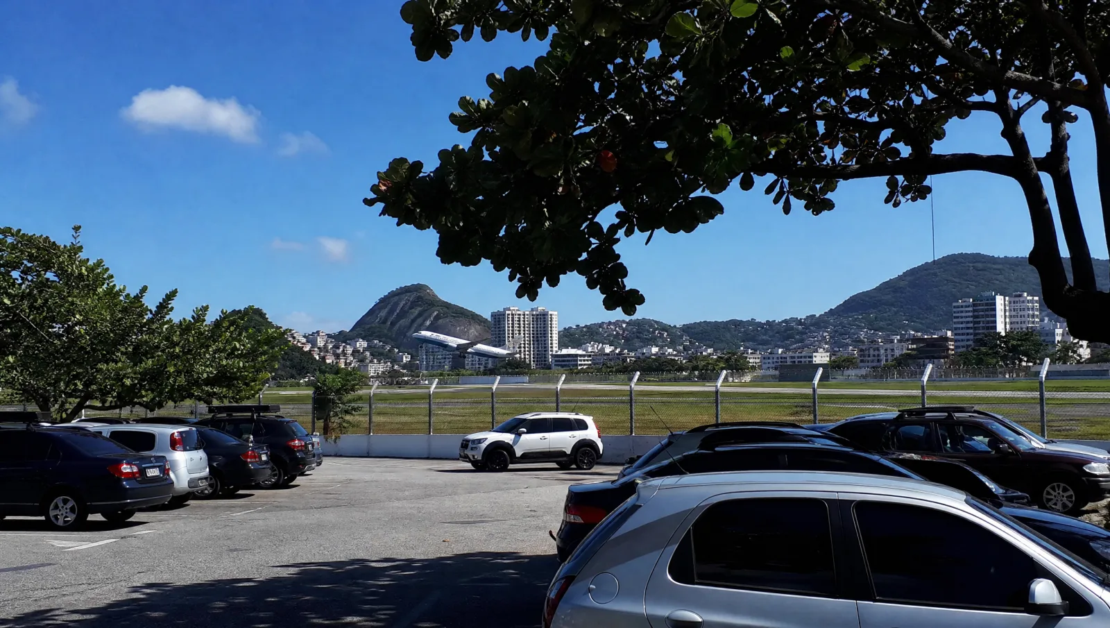 Top 5 estacionamentos baratos no aeroporto de Vitória